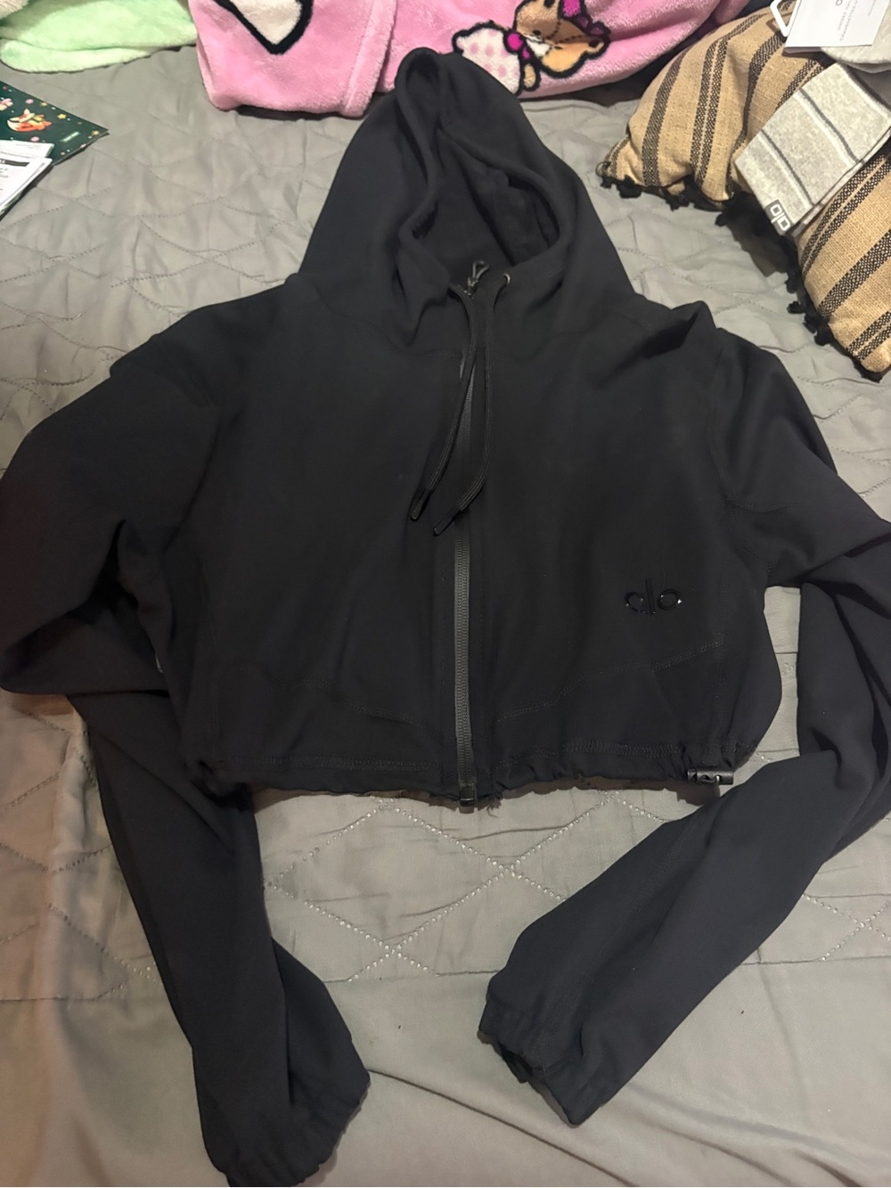 ALO Yoga Black Cropped Zip-Up Hoodie